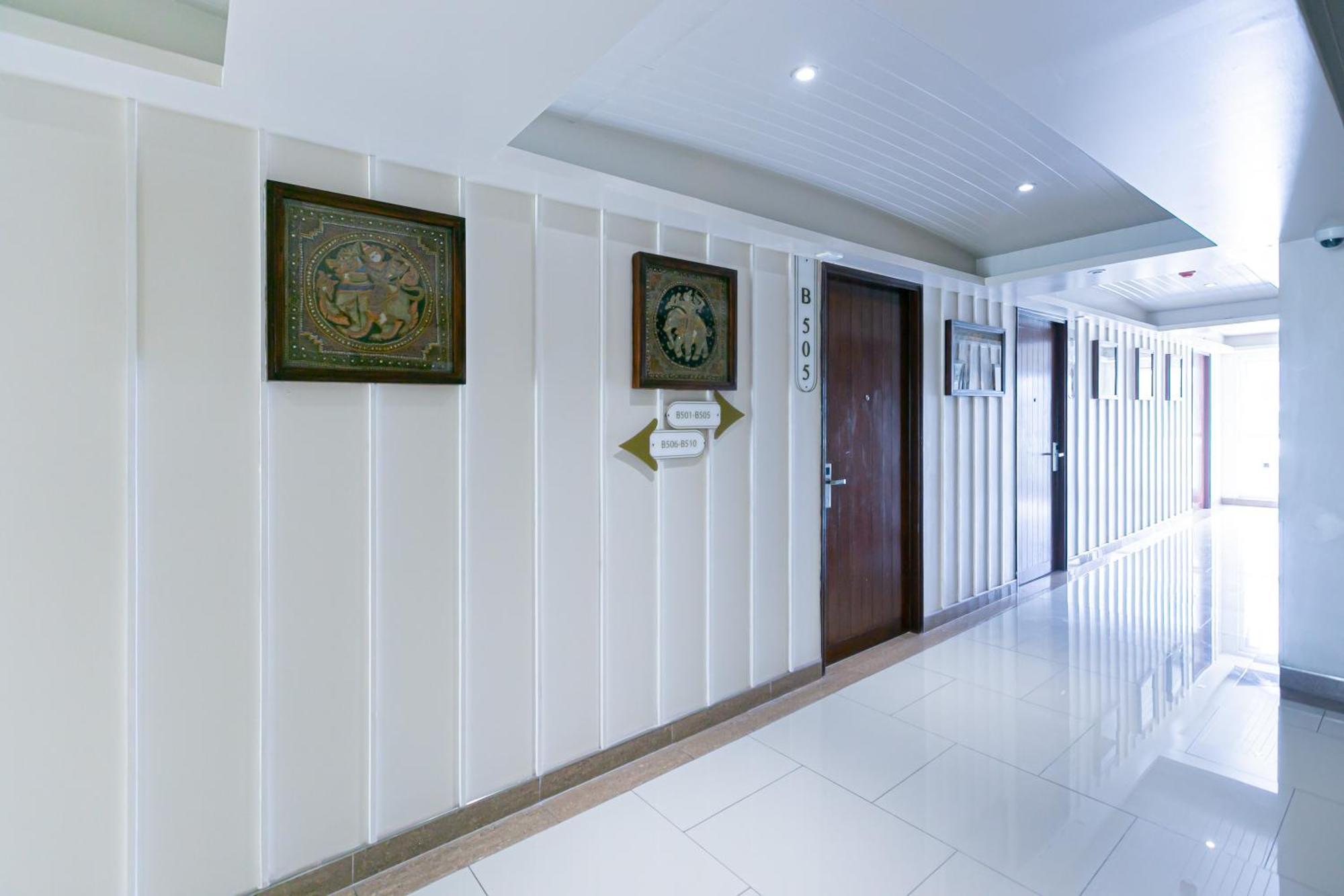 A Room Bangkok Sathorn Экстерьер фото
